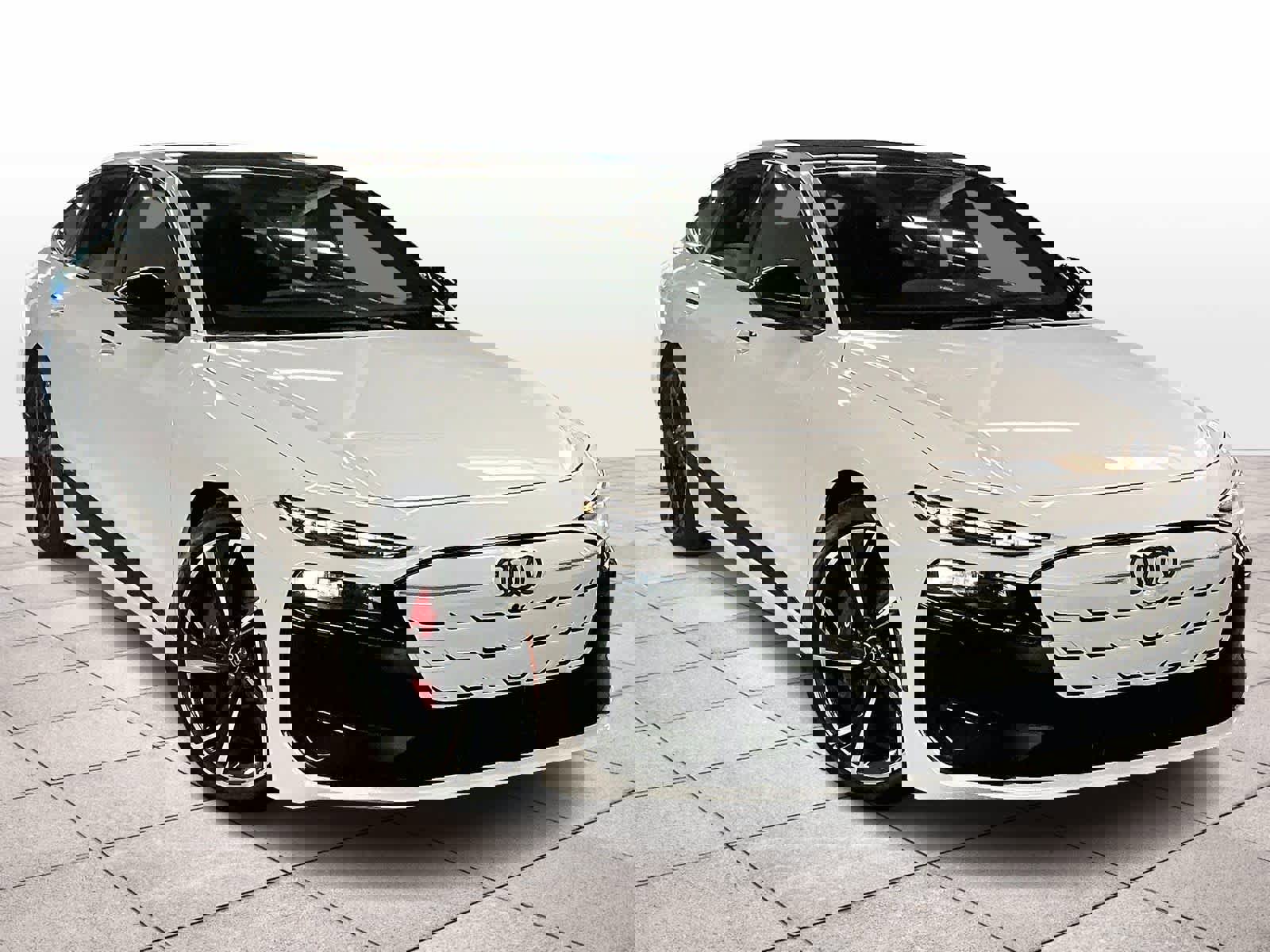 Certified 2025 Audi S6 e-tron Prestige w/ 21" Black Optic Package image 2