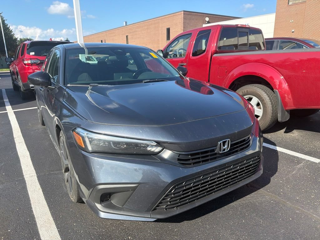 Used 2023 Honda Civic Sport image 5