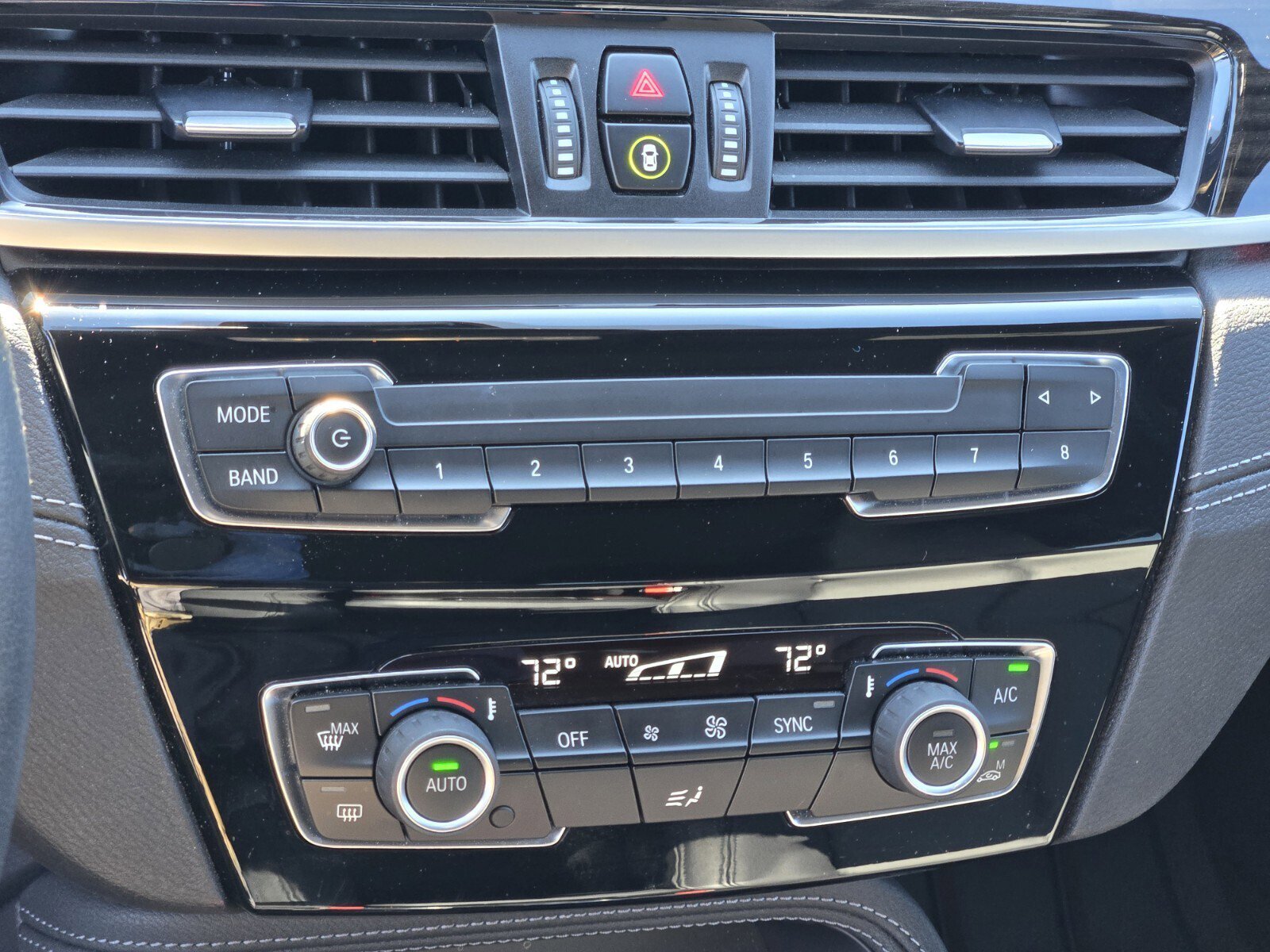 Used 2023 BMW X2 sDrive28i w/ Convenience Package image 21