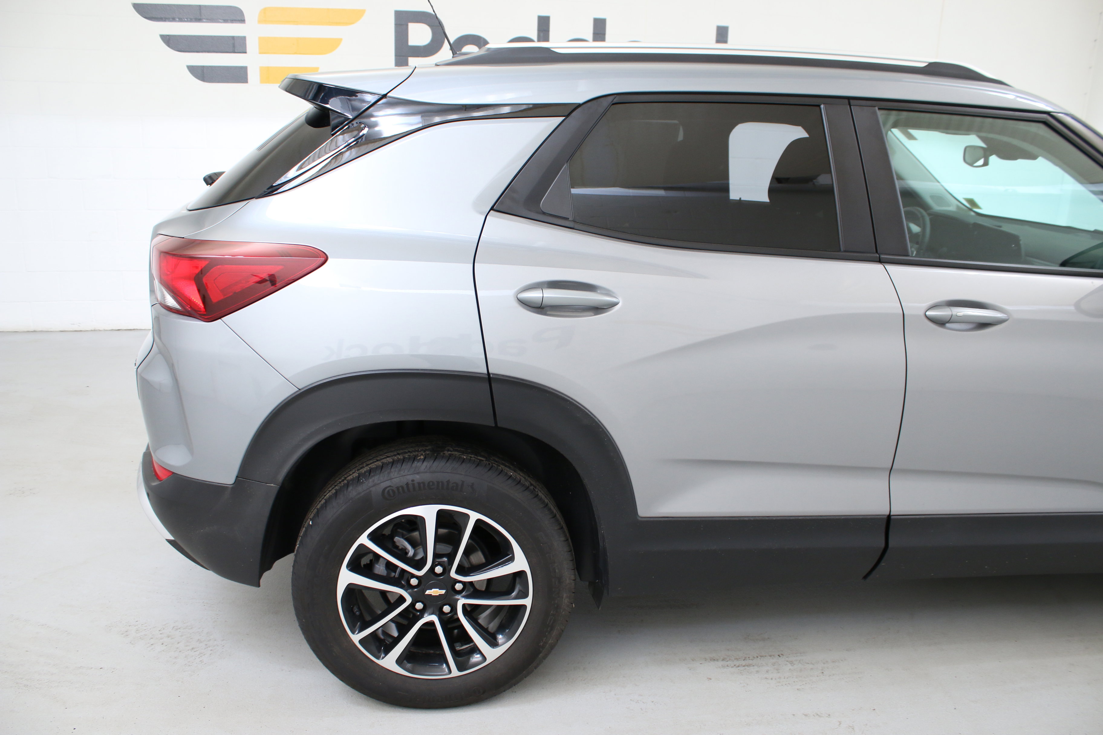 Used 2024 Chevrolet TrailBlazer LT w/ Convenience Package AWD/4WD image 10