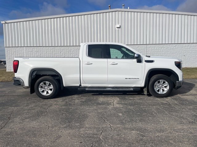 Used 2023 GMC Sierra 1500 SLE image 16