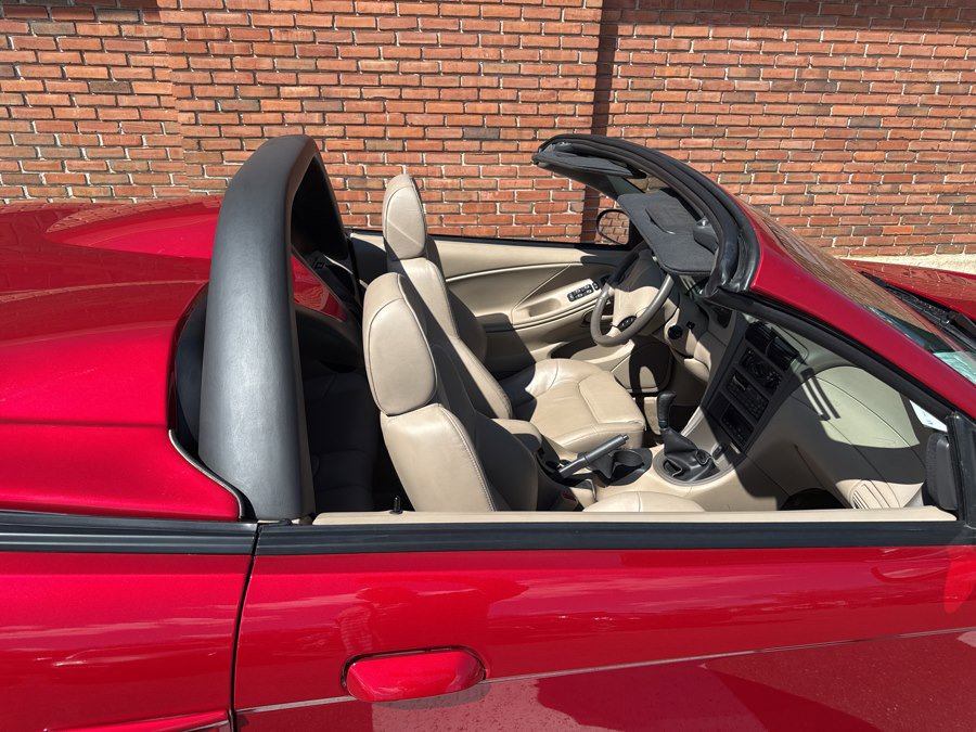 Used 2000 Ford Mustang GT RWD image 12