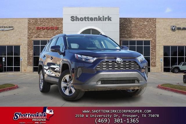 Used 2024 Toyota RAV4 XLE image 1