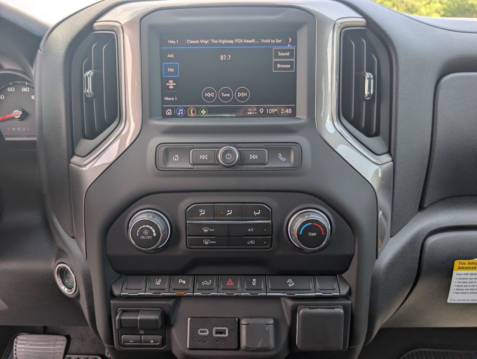 New 2026 Chevrolet Silverado 2500 Custom w/ Custom Value Package AWD/4WD image 19