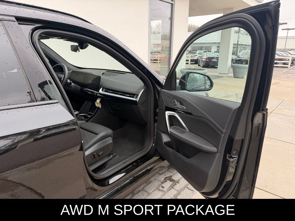 Used 2026 BMW X1 xDrive28i AWD/4WD image 17