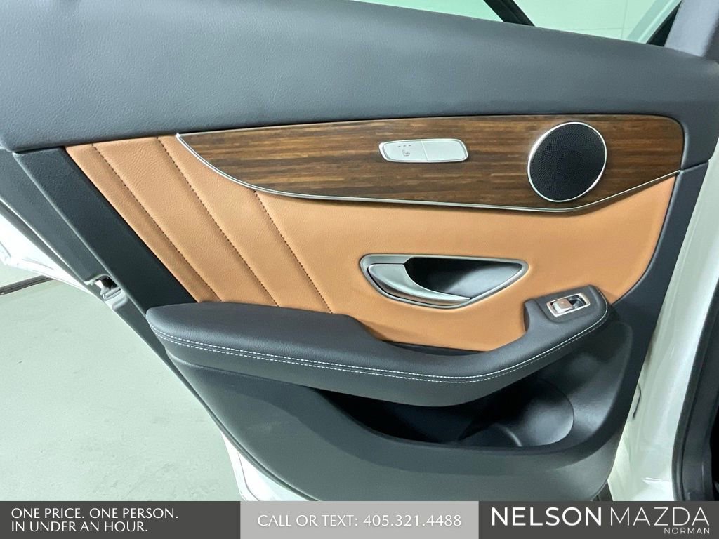 Used 2022 Mercedes-Benz GLC 300 4MATIC image 22