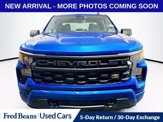 Used 2022 Chevrolet Silverado 1500 Custom image 2