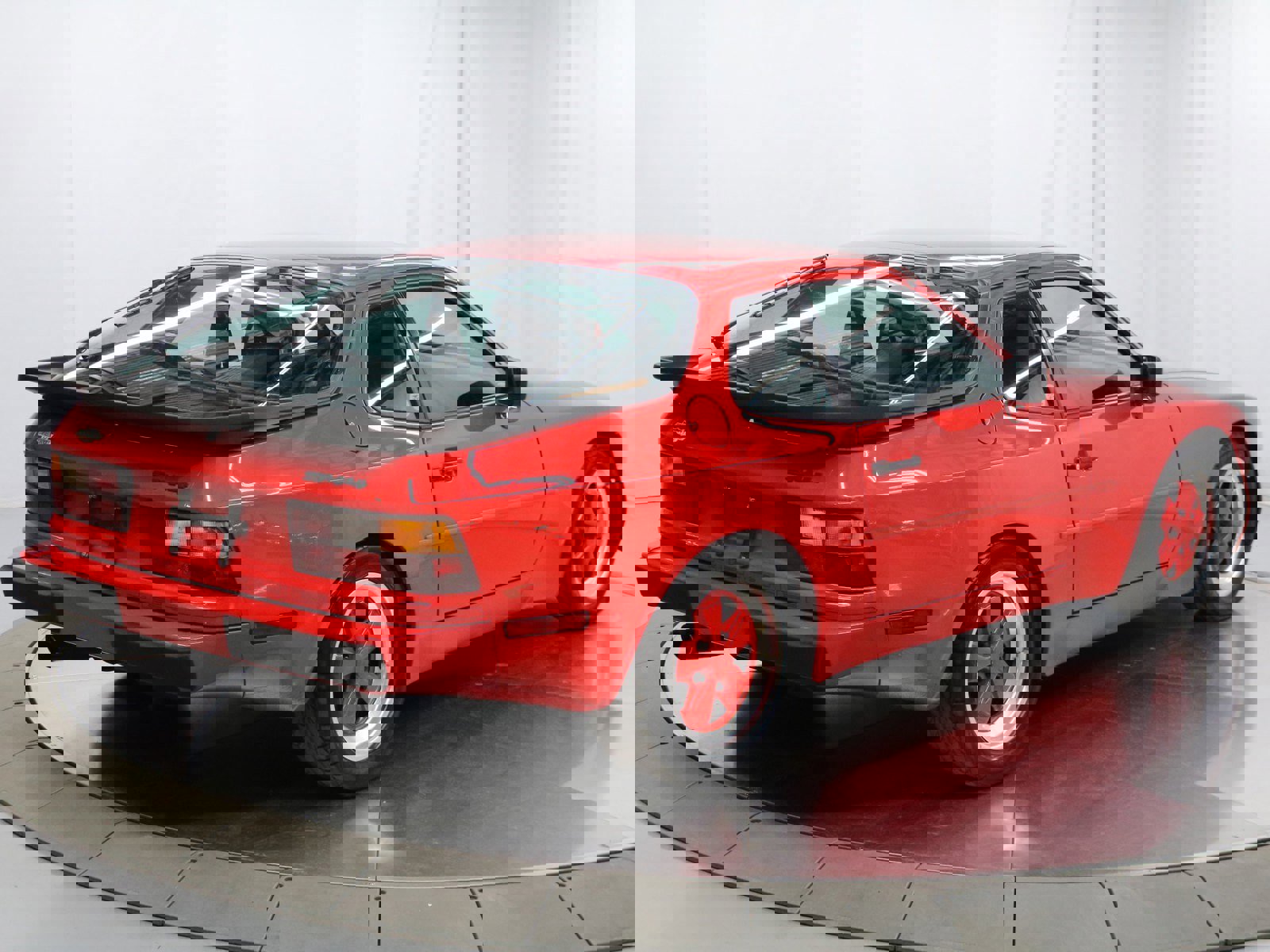 Used 1986 Porsche 944 Coupe image 7