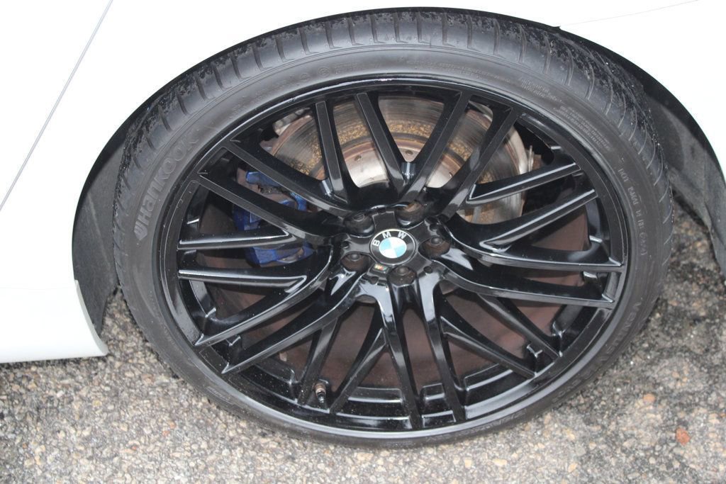 Used 2018 BMW 750i image 32