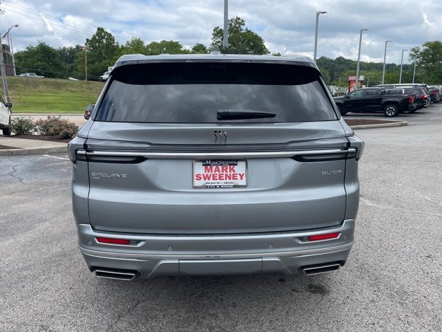 New 2026 Buick Enclave Avenir w/ LPO, Floor Liner Package image 7