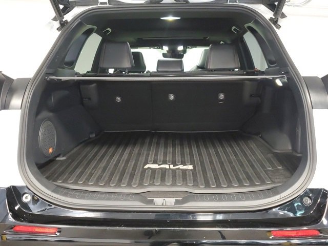 Used 2023 Toyota RAV4 XSE w/ Weather Package image 22