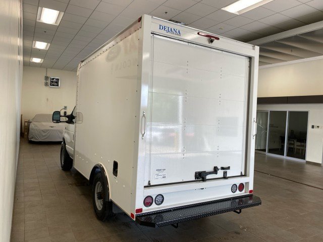 New 2026 Ford E-350 and Econoline 350 Super Duty w/ Power Equipment Group RWD image 5