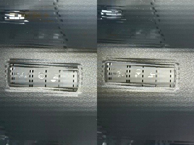 New 2025 Nissan Pathfinder SL image 33