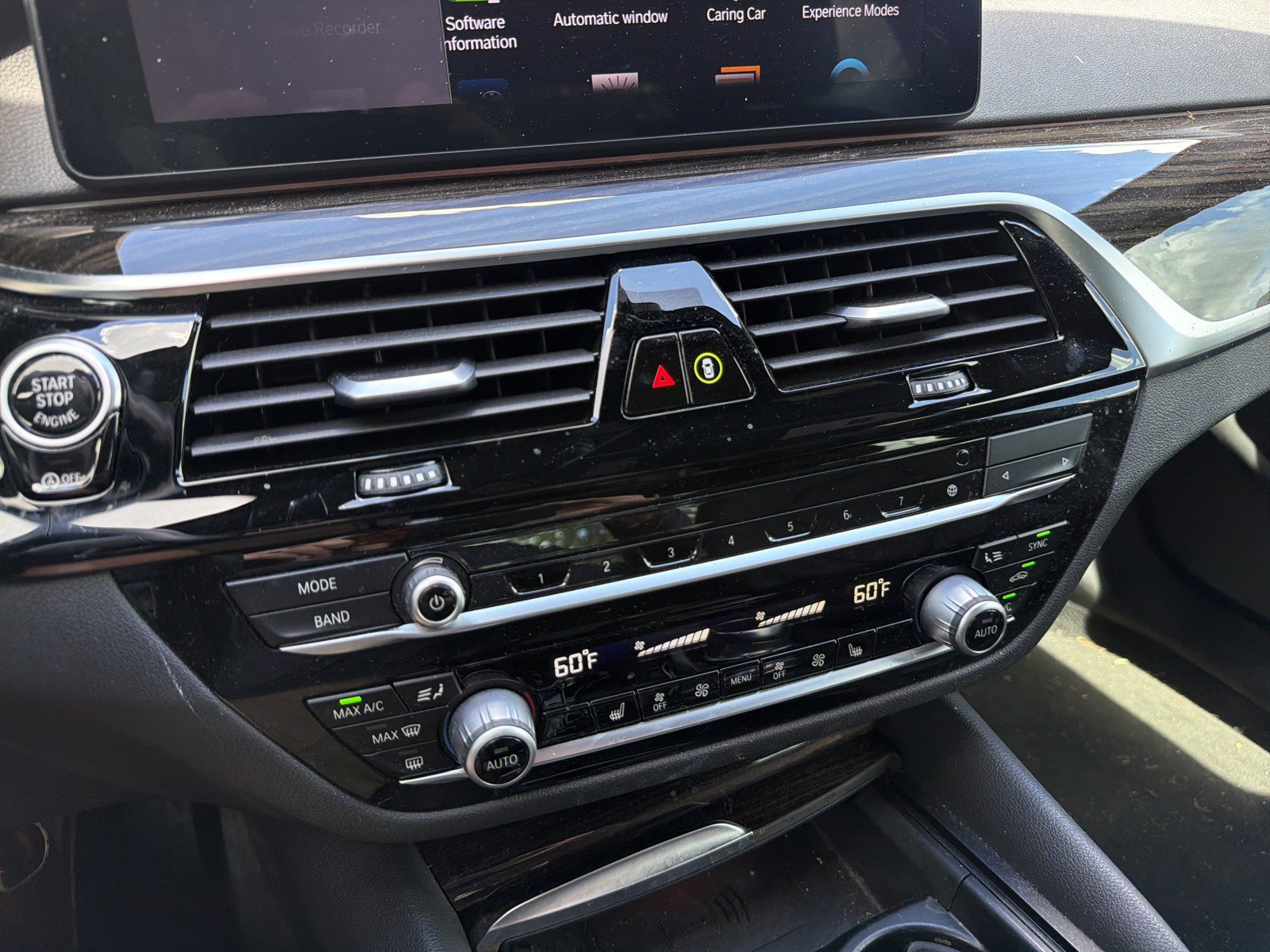Used 2021 BMW 530i w/ Premium Package RWD image 33