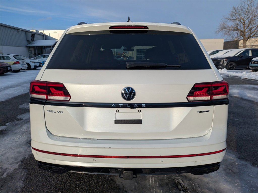Certified 2023 Volkswagen Atlas SEL R-Line image 5