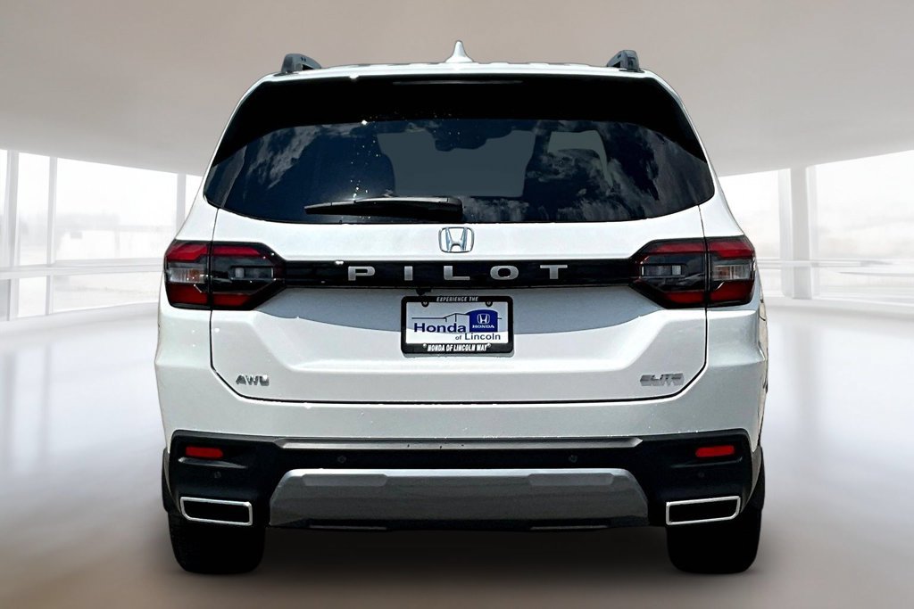 New 2026 Honda Pilot Elite image 4