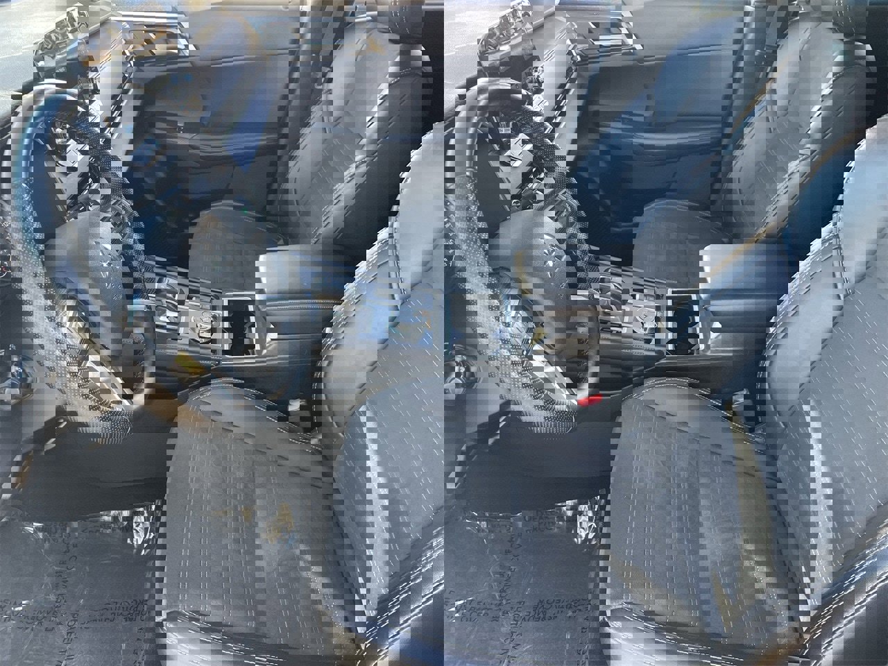 Used 2024 Mitsubishi Outlander SE image 21