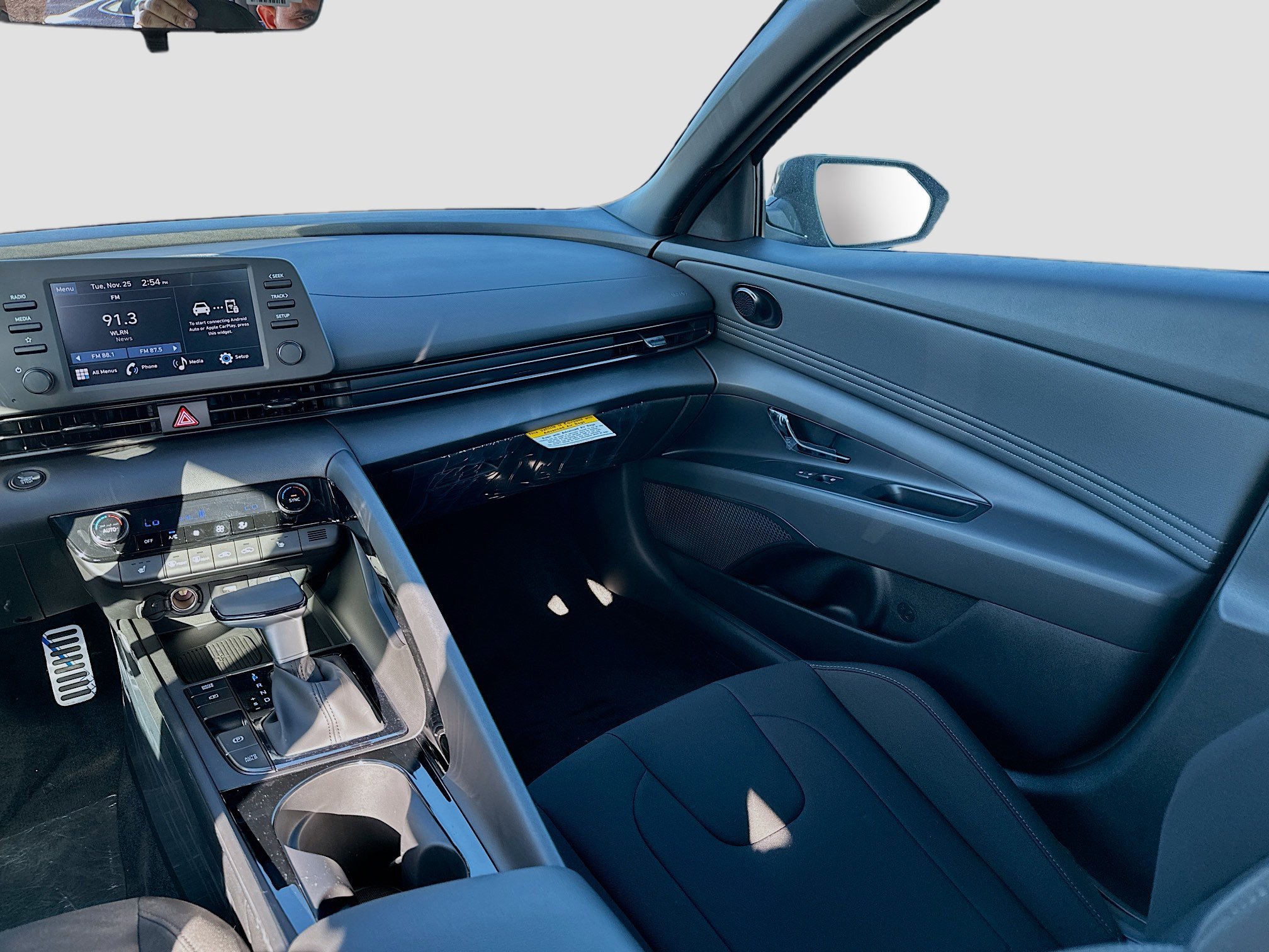 New 2026 Hyundai Elantra SEL Sport image 16