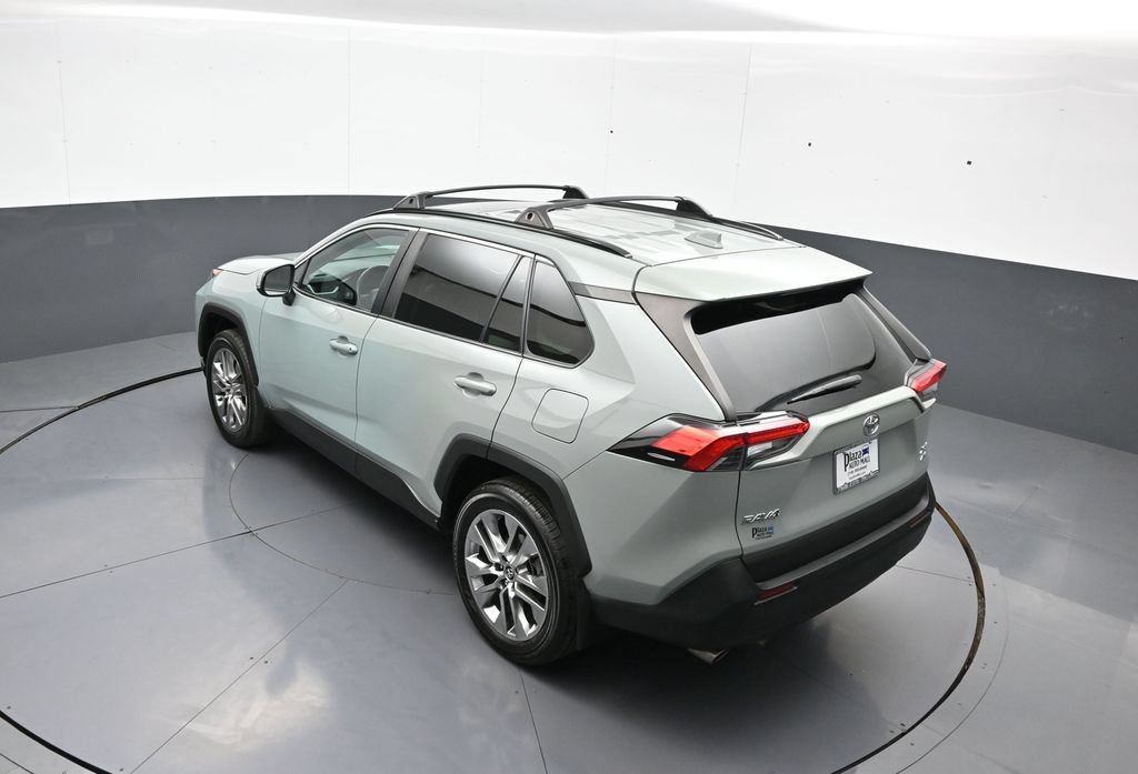Certified 2020 Toyota RAV4 XLE Premium AWD/4WD image 41