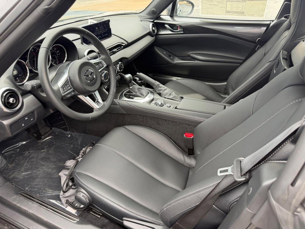 New 2026 MAZDA MX-5 Miata RF Grand Touring image 4