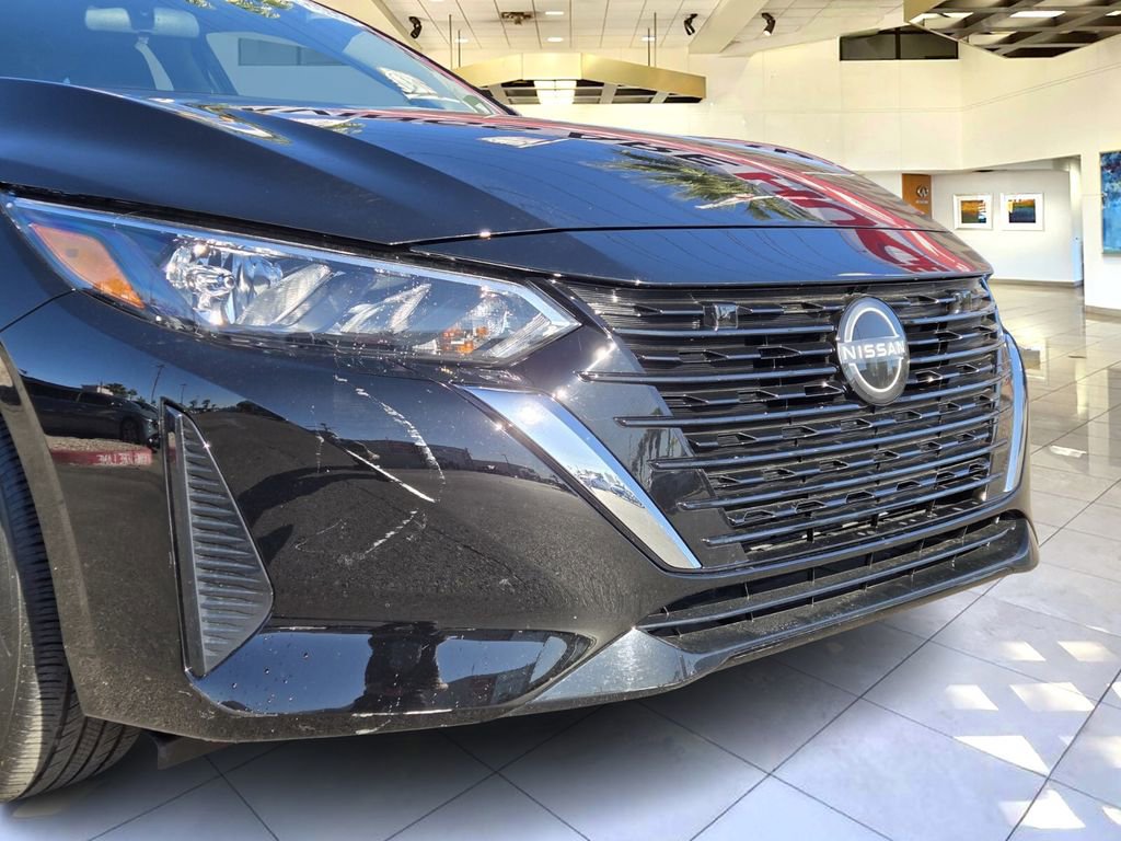 Certified 2024 Nissan Sentra SV FWD image 2