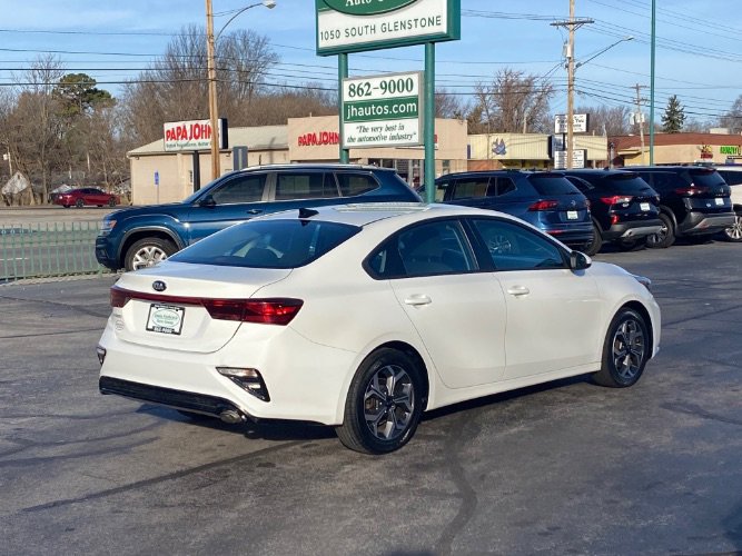 Used 2021 Kia Forte LXS image 6