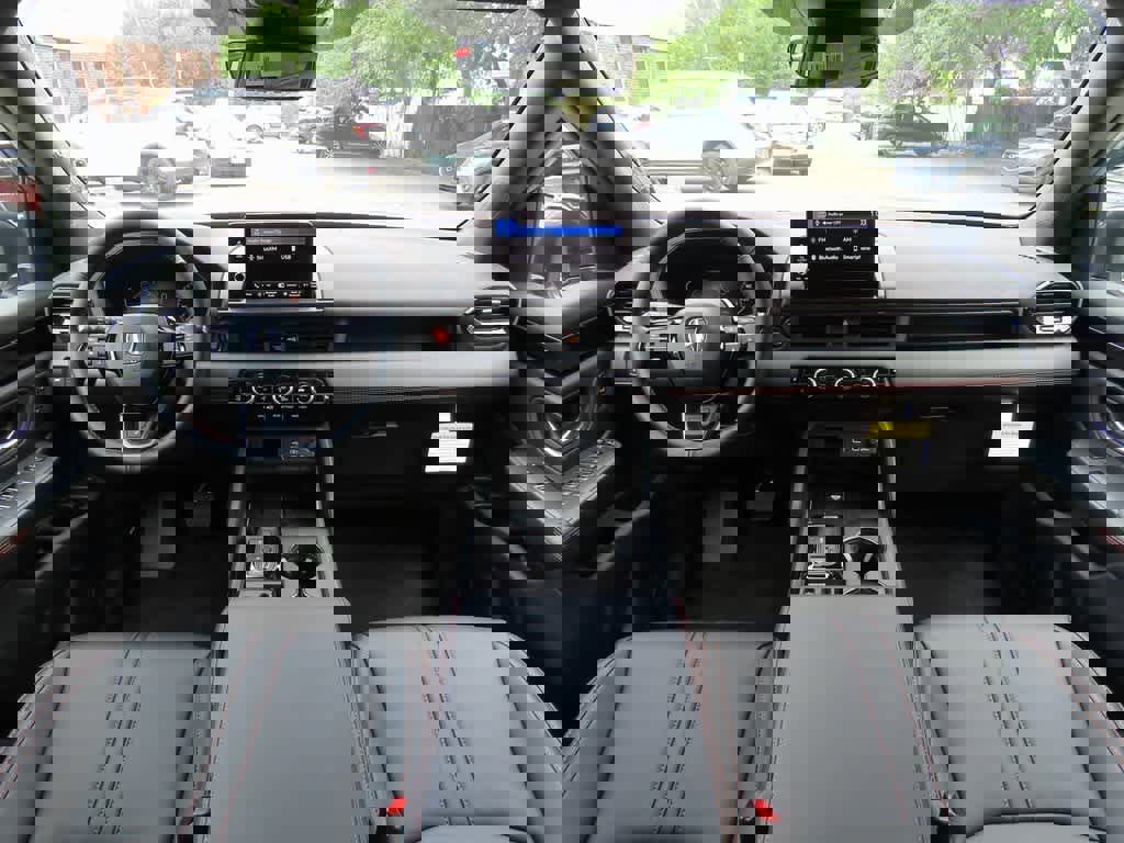 New 2025 Honda Pilot TrailSport image 18