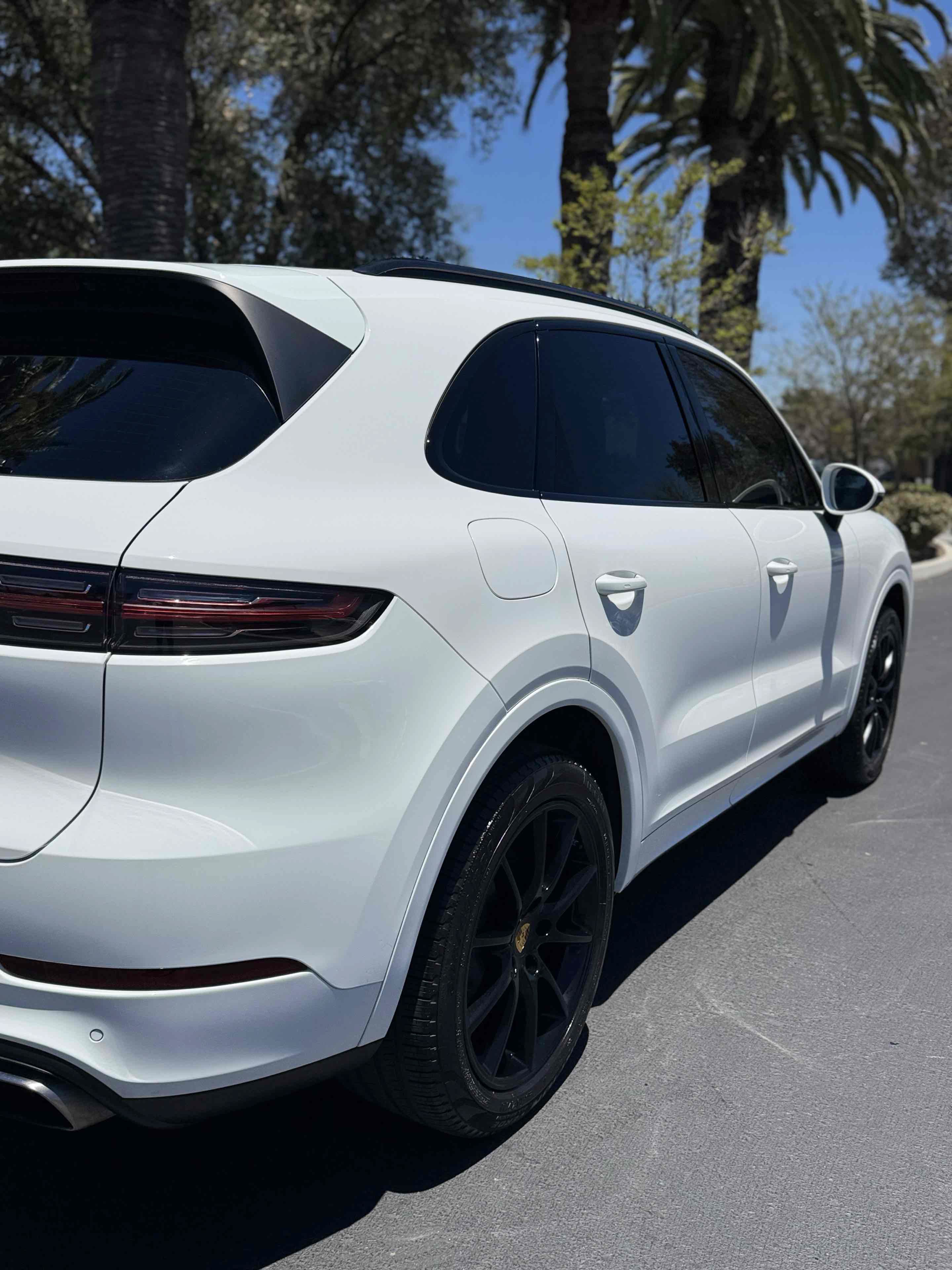 Used 2019 Porsche Cayenne AWD/4WD image 43