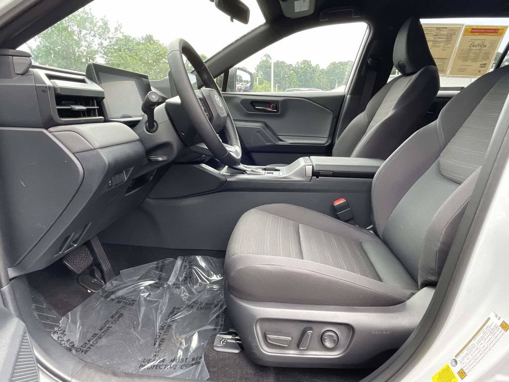 Used 2026 Toyota RAV4 AWD Plug-in Hybrid image 22