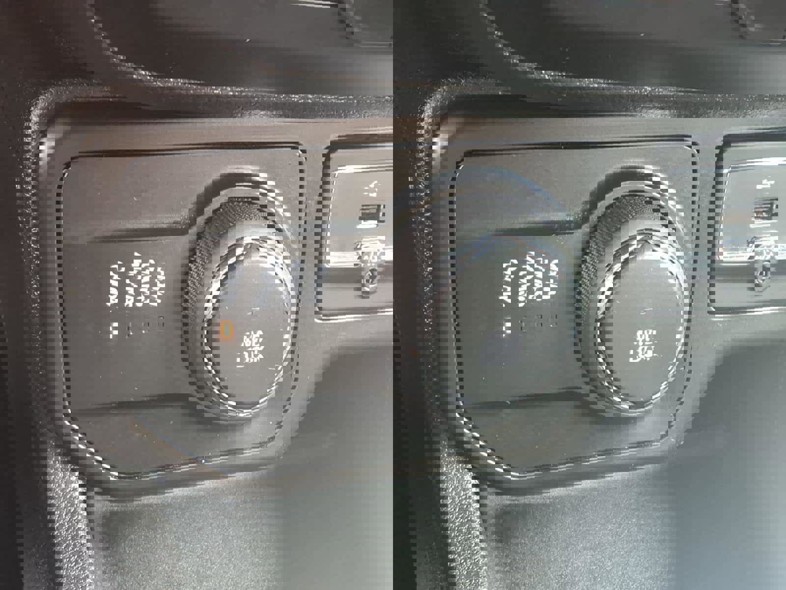 Used 2019 Jeep Renegade Altitude w/ Quick Order Package 2XM image 26