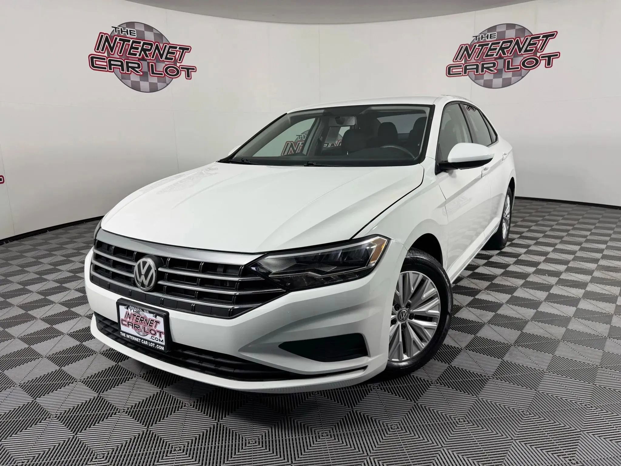 Used 2019 Volkswagen Jetta R-Line