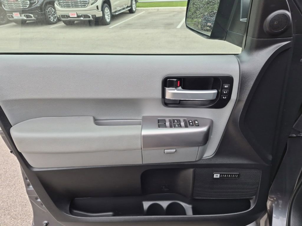 Used 2020 Toyota Sequoia Limited w/ Safety & Convenience Package RWD image 27