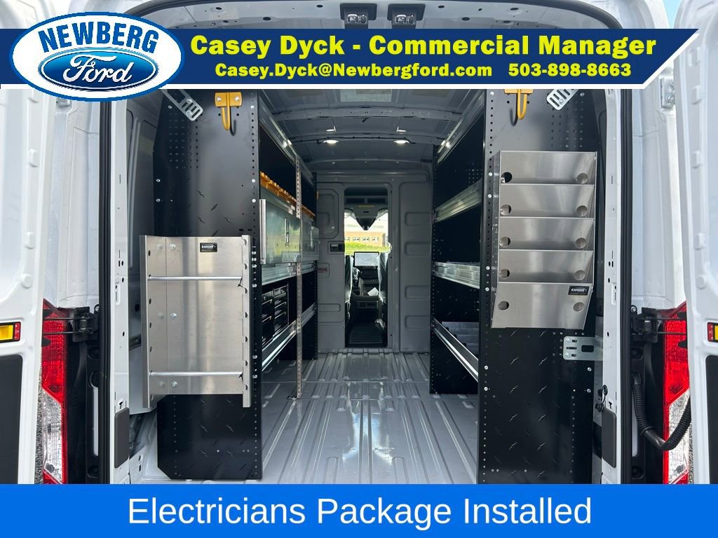 New 2026 Ford Transit 250 148 Medium Roof w/ Electrician Trade Package RWD image 9