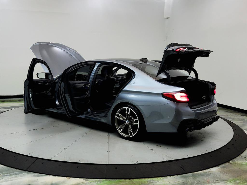 Used 2020 BMW M550i xDrive AWD/4WD image 12