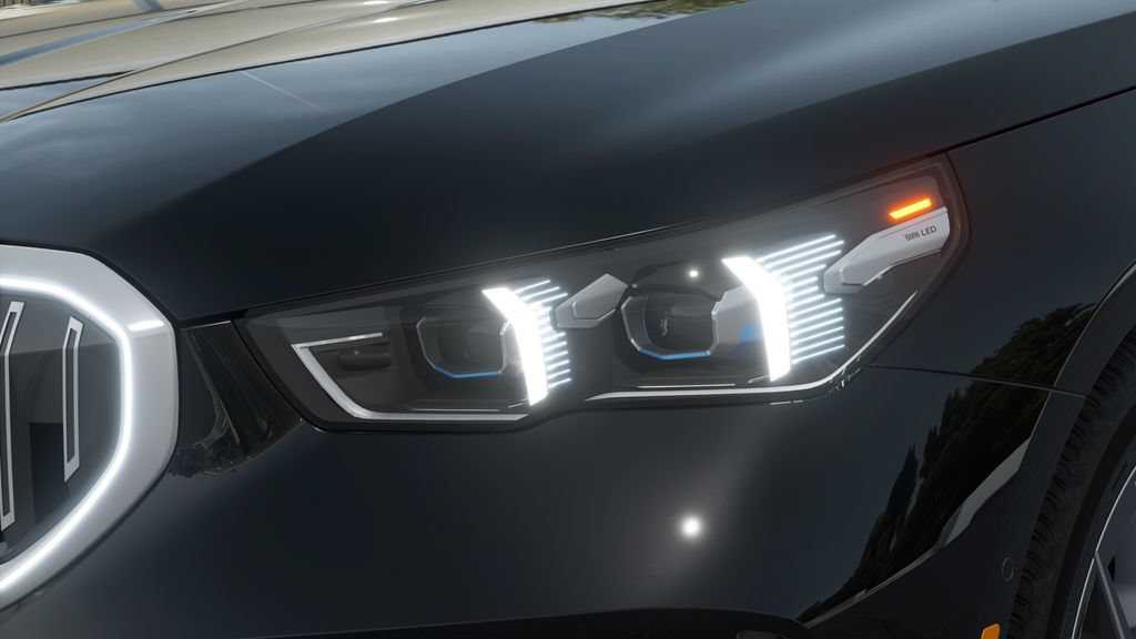 Used 2026 BMW 530i w/ Premium Package RWD image 6