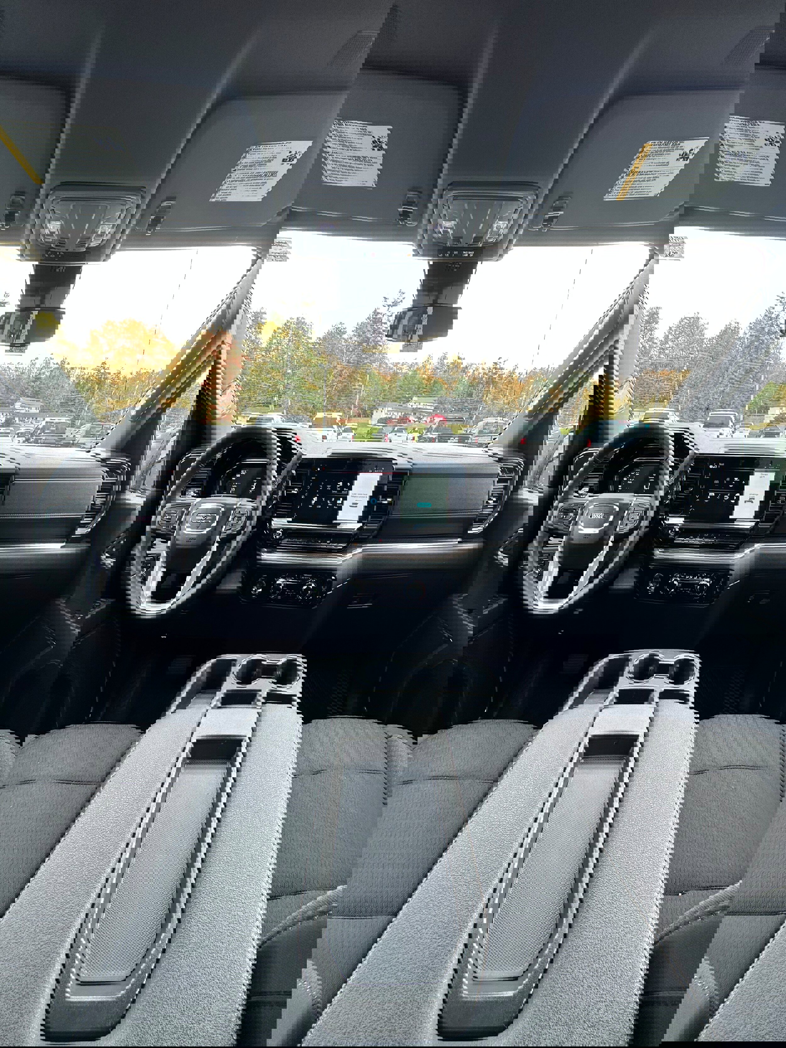 Used 2024 GMC Sierra 1500 Elevation image 21