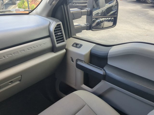 Used 2021 Ford F250 XL w/ STX Appearance Package AWD/4WD image 18