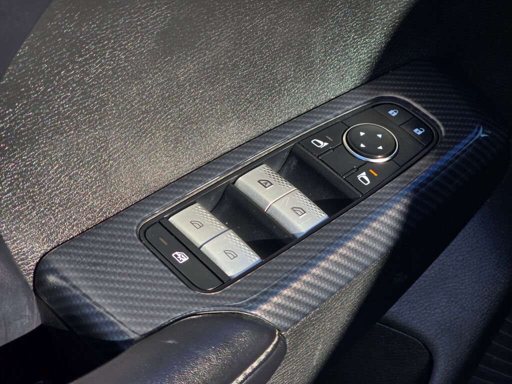 Used 2022 Mitsubishi Outlander SE image 24