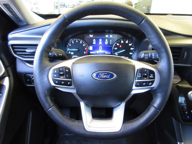 Certified 2023 Ford Explorer Limited w/ Limited Technology Package RWD image 14