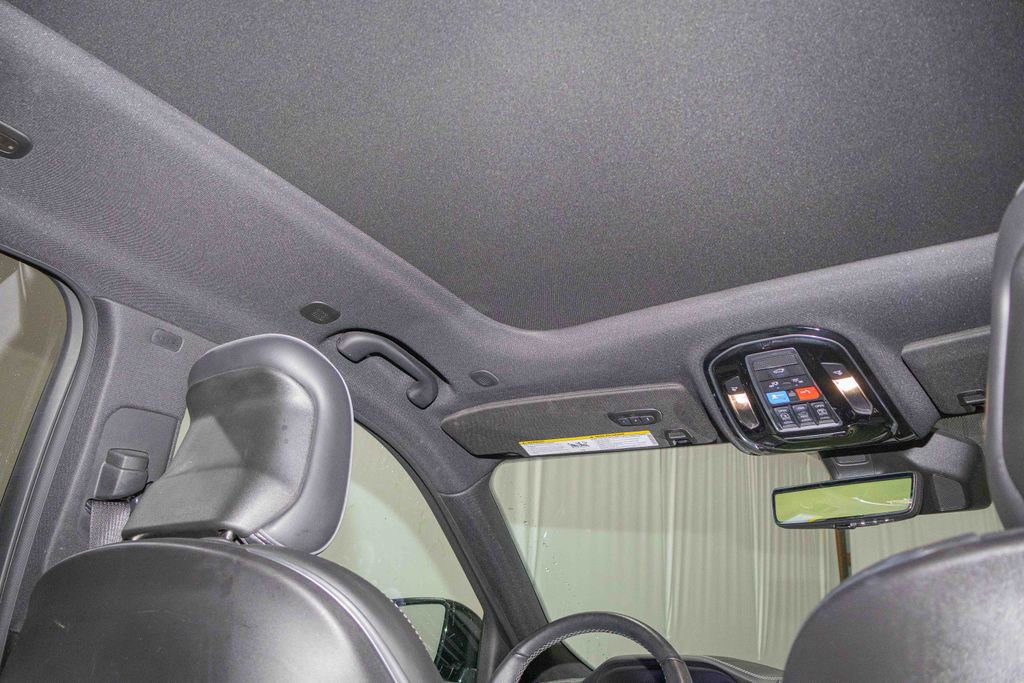 Used 2022 Jeep Grand Cherokee Overland w/ Luxury Tech Group IV image 18