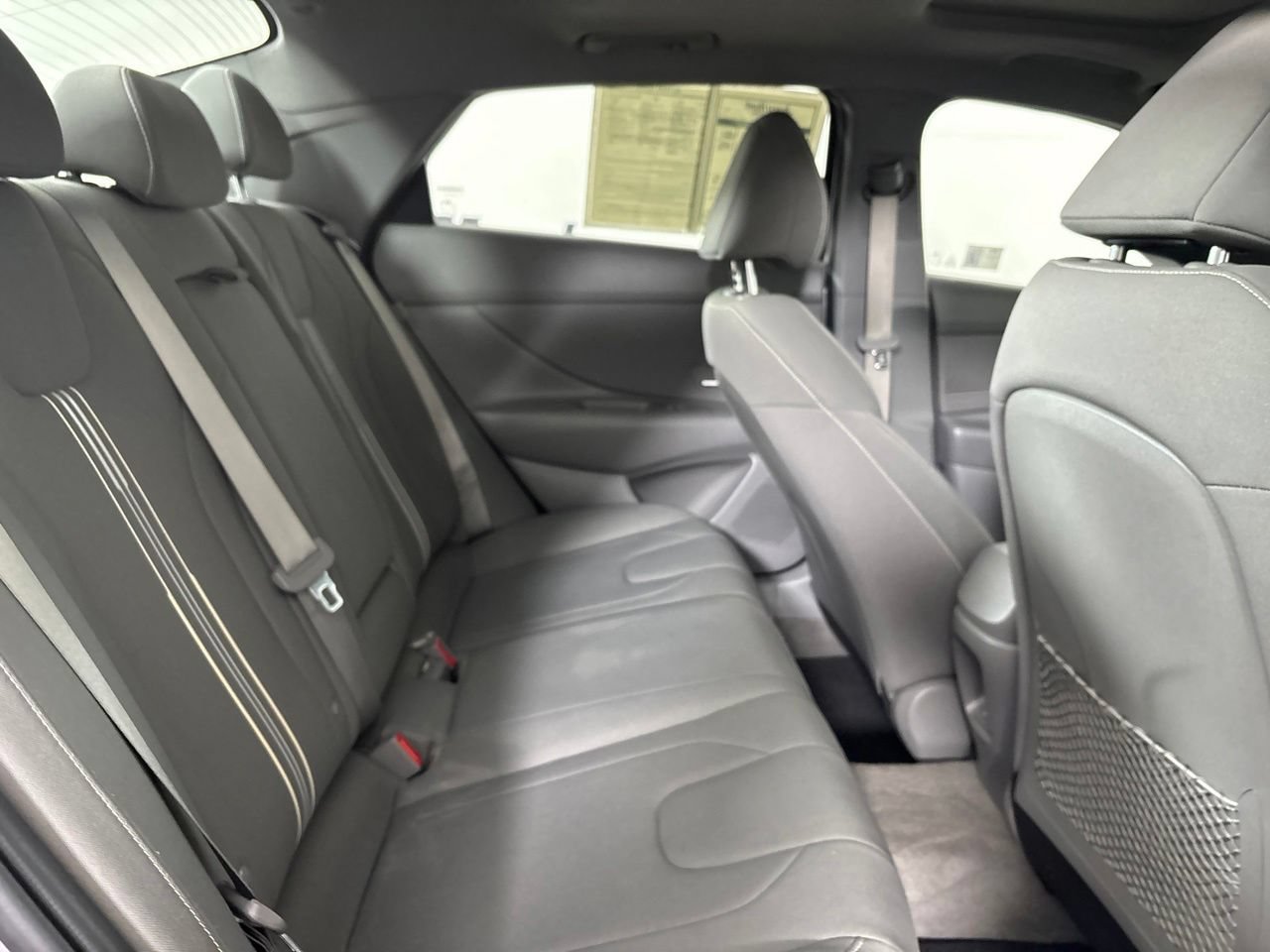 Used 2024 Hyundai Elantra SEL w/ Convenience Package FWD image 27