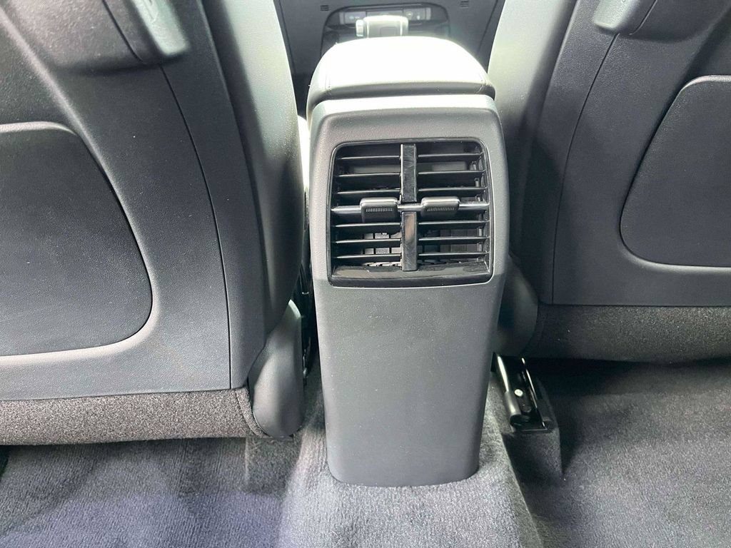 Certified 2025 Kia Niro EX FWD image 5