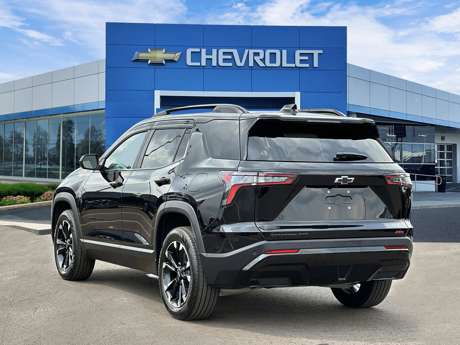 Certified 2025 Chevrolet Equinox RS w/ Convenience Package III AWD/4WD image 3