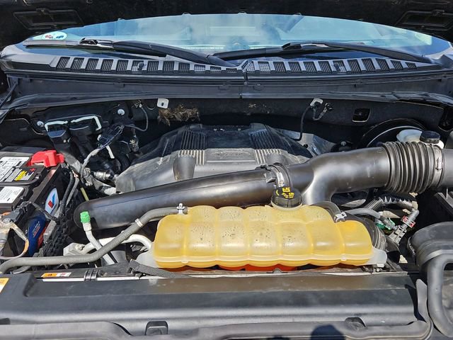 Used 2018 Ford Expedition Max XLT w/ Equipment Group 202A RWD image 30