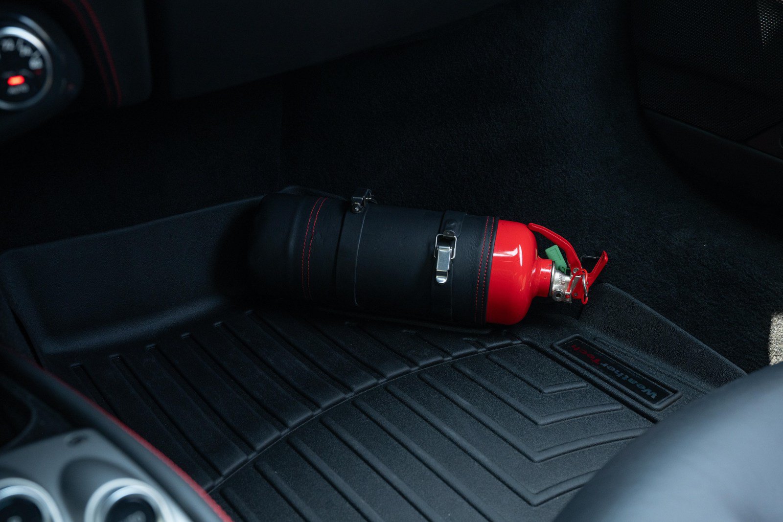 Used 2012 Ferrari 458 Italia Coupe RWD image 43