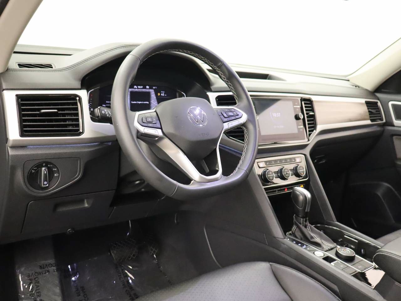 Certified 2023 Volkswagen Atlas SEL AWD/4WD image 15