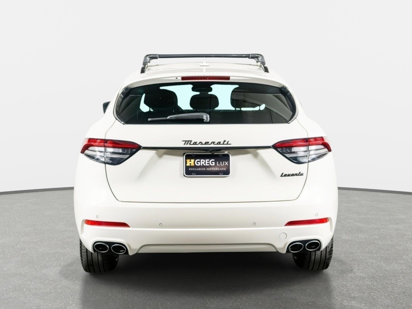 Used 2023 Maserati Levante GT AWD/4WD image 10