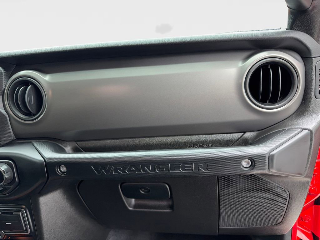 Used 2023 Jeep Wrangler Unlimited Sport image 40