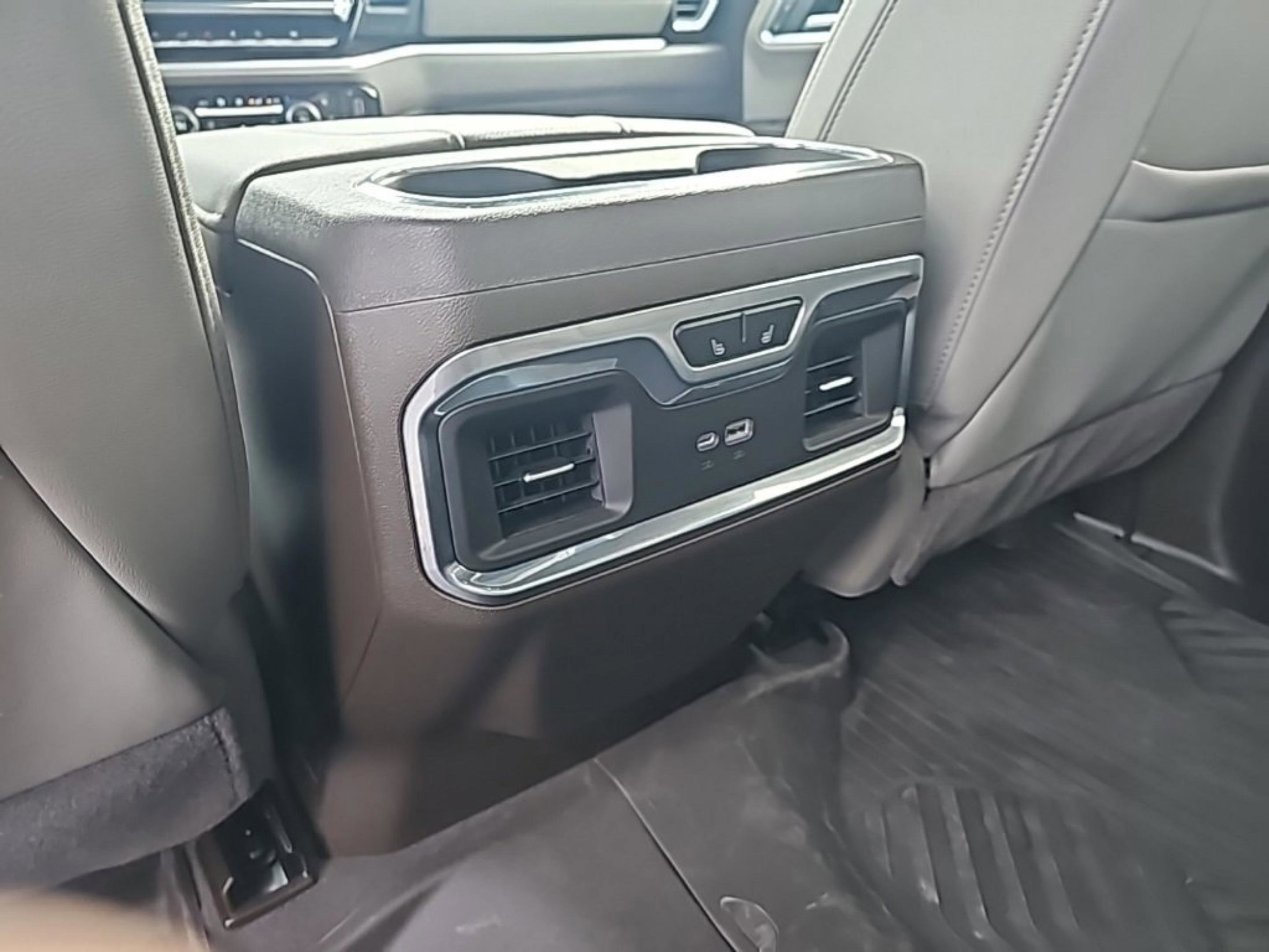 Used 2023 Chevrolet Silverado 1500 LTZ image 20