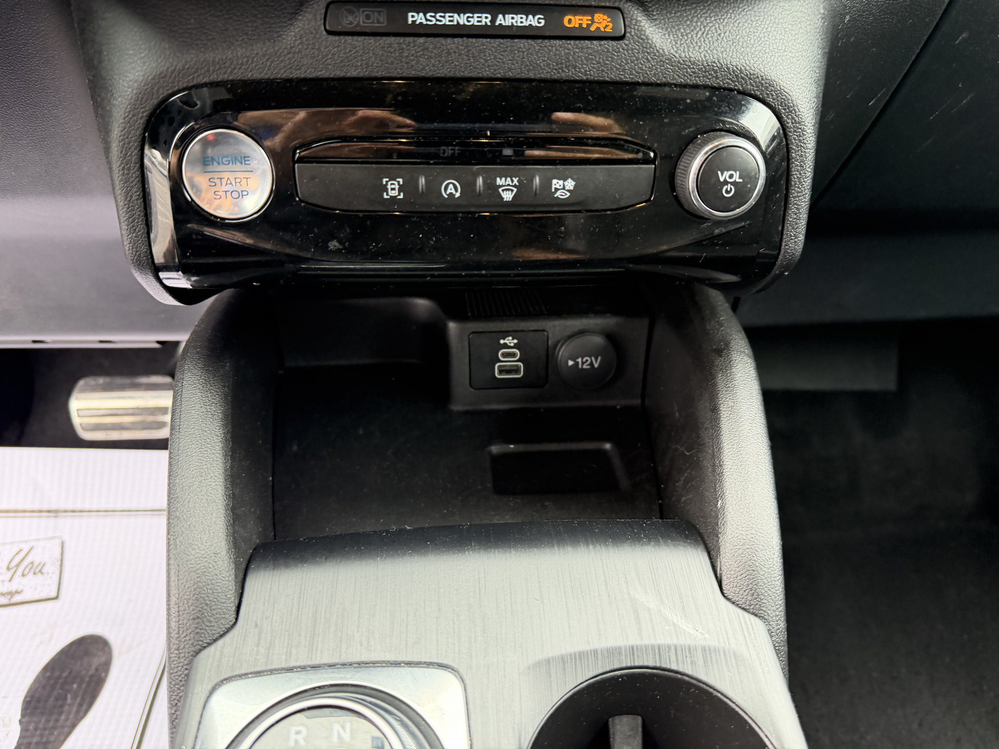 Used 2024 Ford Escape ST-Line w/ Tech Pack #1 AWD/4WD image 16